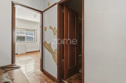 Apartamento T2 para Venda em Venteira