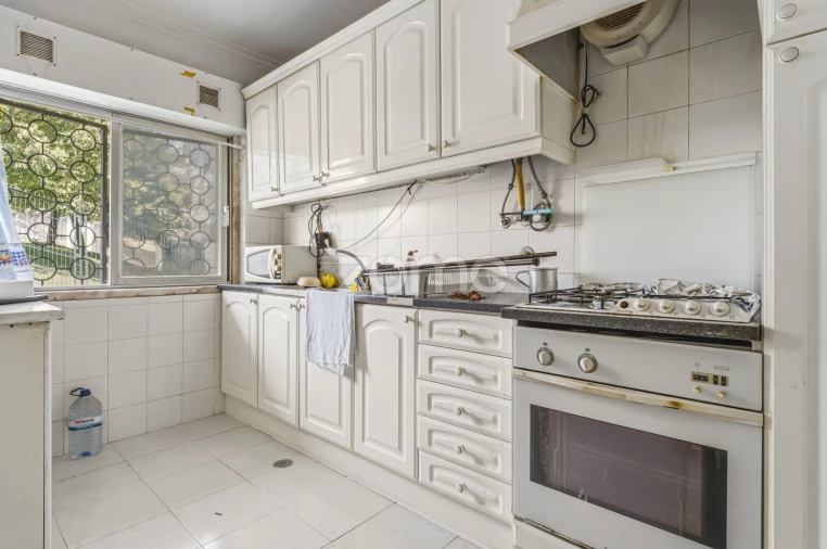 Apartamento T2 para Venda em Venteira Foto 4