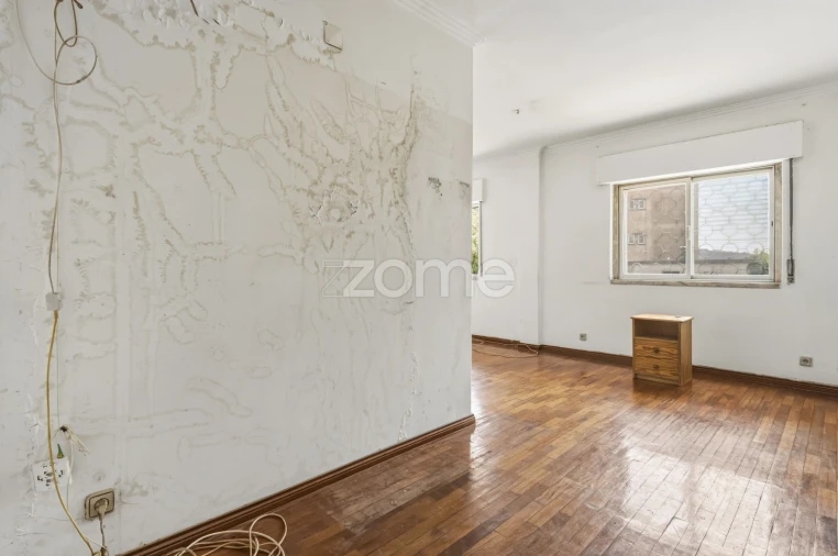 Apartamento T2 para Venda em Venteira Foto 14