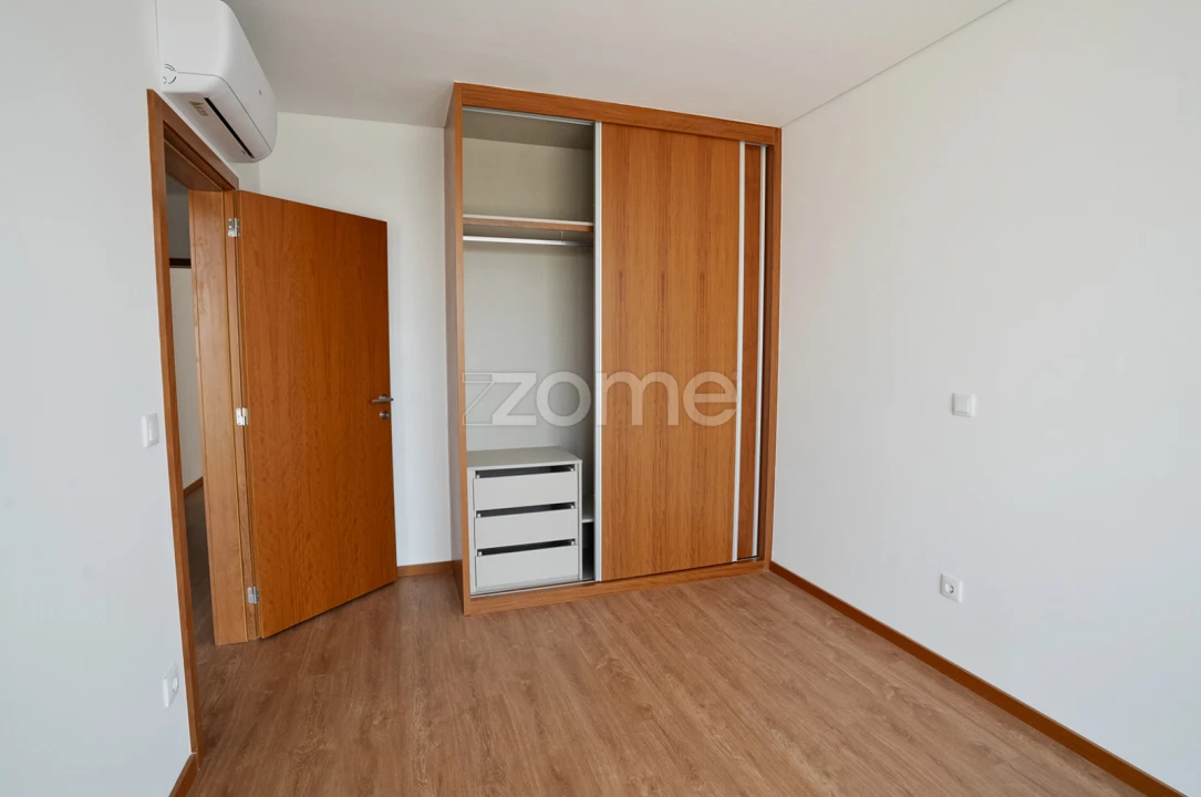 Apartamento T3 para Arrendamento em Albergaria-A-Velha e Valmaior Foto 14