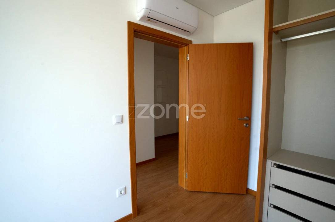 Apartamento T3 para Arrendamento em Albergaria-A-Velha e Valmaior Foto 15