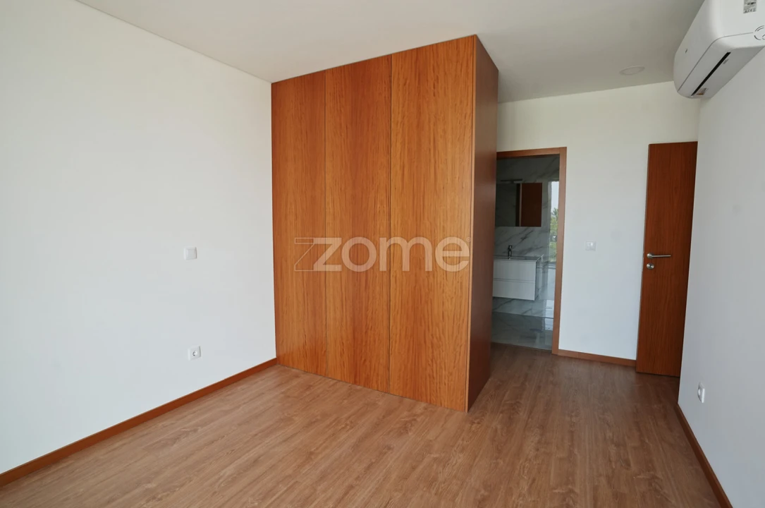 Apartamento T3 para Arrendamento em Albergaria-A-Velha e Valmaior Foto 16