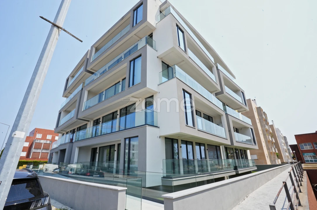 Apartamento T3 para Arrendamento em Albergaria-A-Velha e Valmaior Foto 1