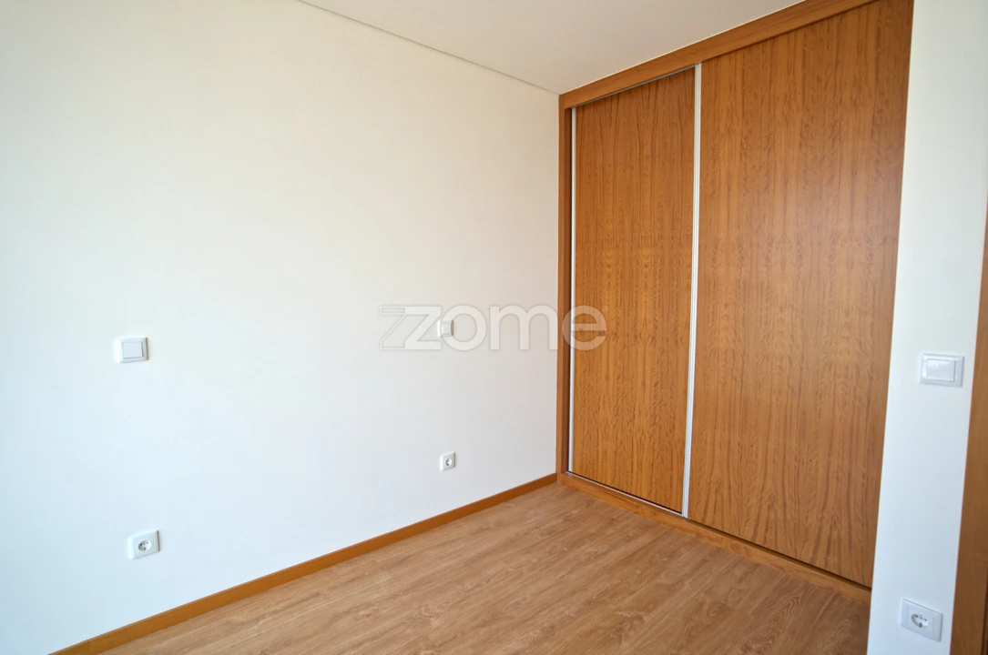 Apartamento T3 para Arrendamento em Albergaria-A-Velha e Valmaior Foto 13