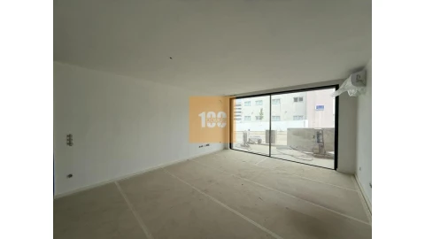 Apartamento T1 para Venda em Malta e Canidelo