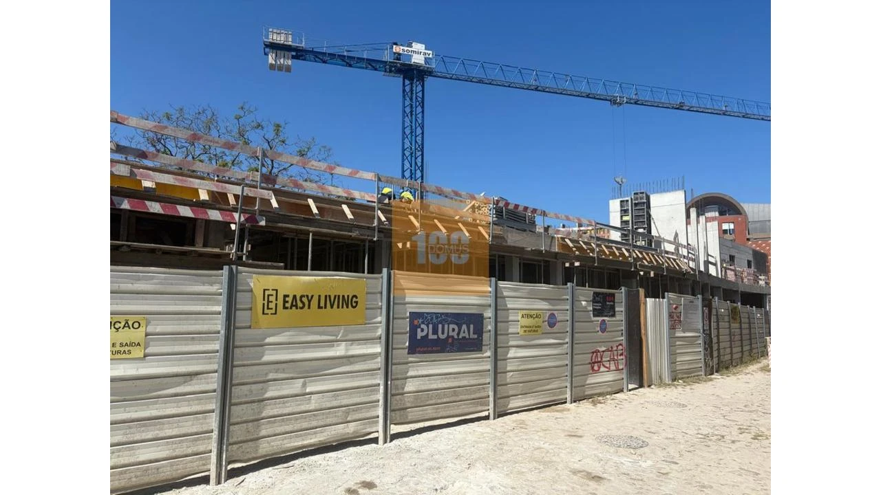 Apartamento T4 para Venda em Lordelo do Ouro e Massarelos Foto 28