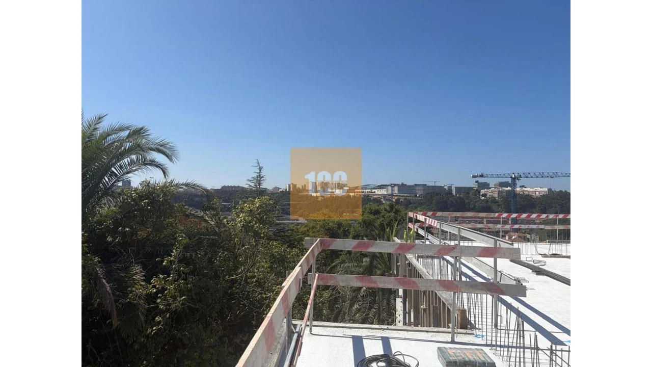 Apartamento T3 para Venda em Lordelo do Ouro e Massarelos Foto 27