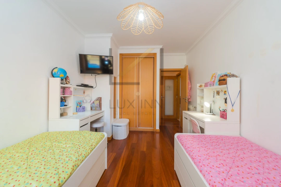 Apartamento T3 para Venda em São Domingos de Rana Foto 20