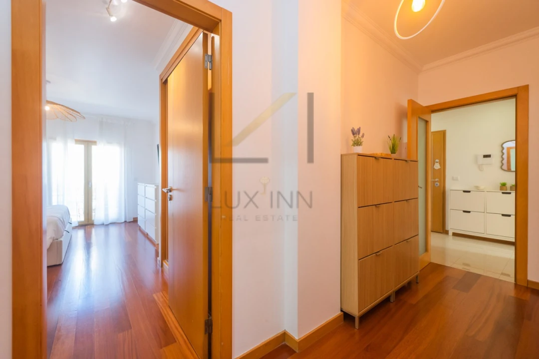 Apartamento T3 para Venda em São Domingos de Rana Foto 22