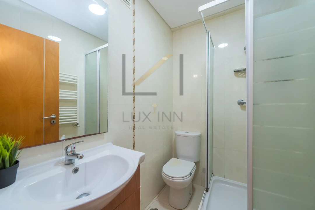 Apartamento T3 para Venda em São Domingos de Rana Foto 25