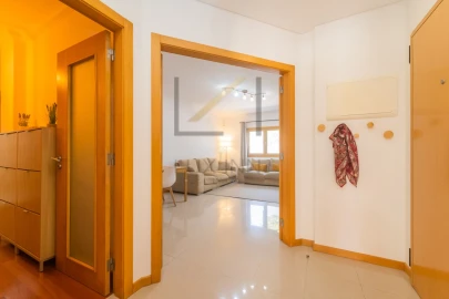 Apartamento T3 para Venda em São Domingos de Rana