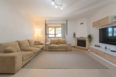 Apartamento T3 para Venda em São Domingos de Rana