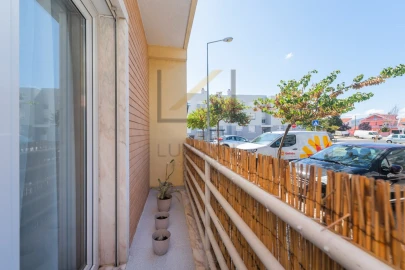 Apartamento T3 para Venda em São Domingos de Rana