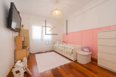 Apartamento T3 para Venda em São Domingos de Rana