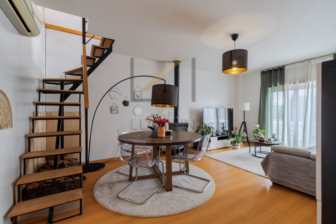Apartamento T3 para Venda em Pinhal Novo Foto 1