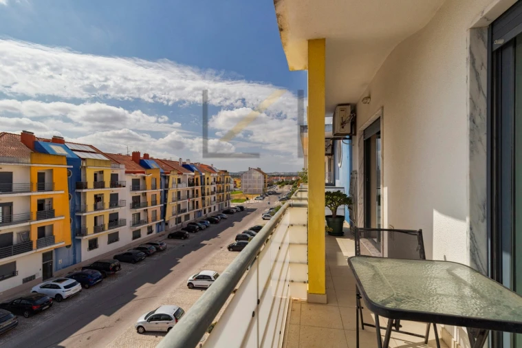 Apartamento T3 para Venda em Pinhal Novo Foto 4