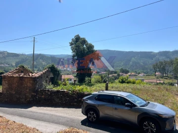 Terreno para Venda em Ossela