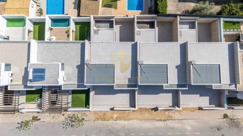 Moradia T3 para Venda em Montenegro