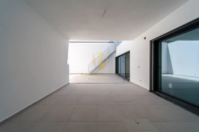 Moradia T3 para Venda em Montenegro