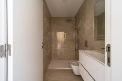 Moradia T3 para Venda em Montenegro