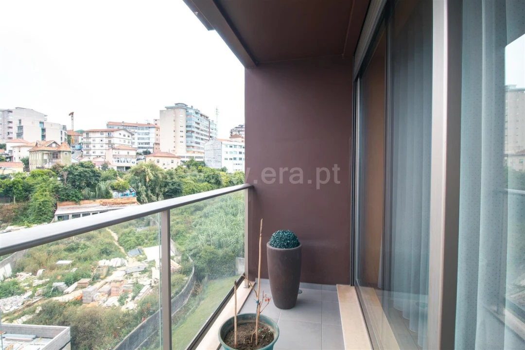 Apartamento T3 para Venda em Oliveira do Douro Foto 12