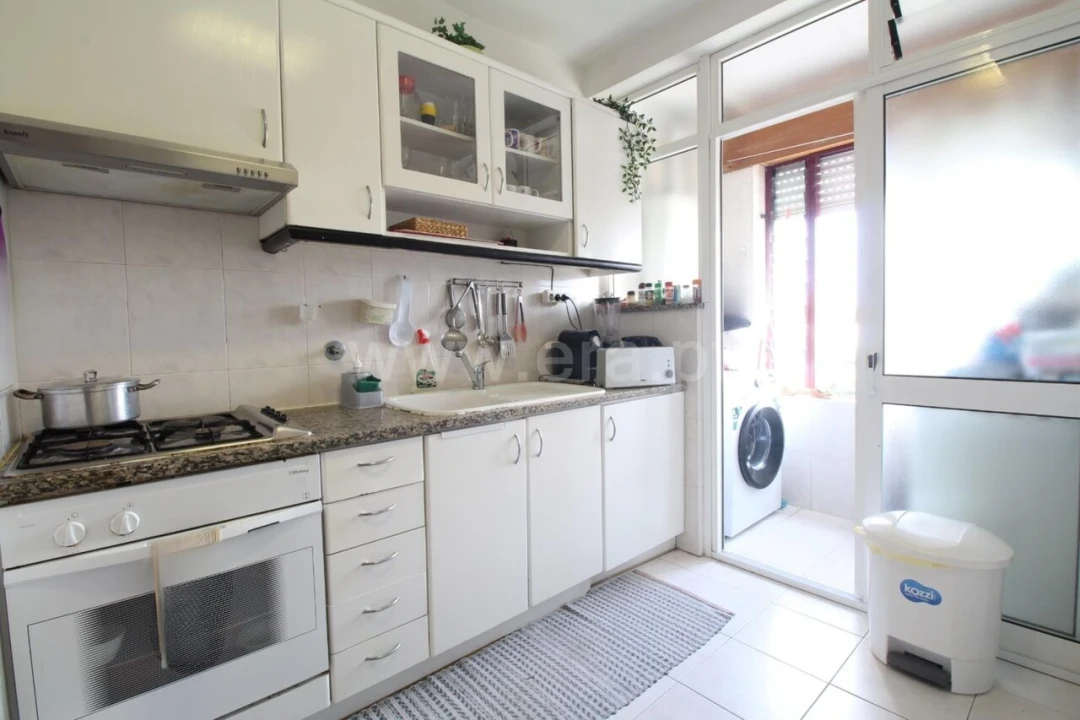 Apartamento T2 para Venda em Avintes Foto 3