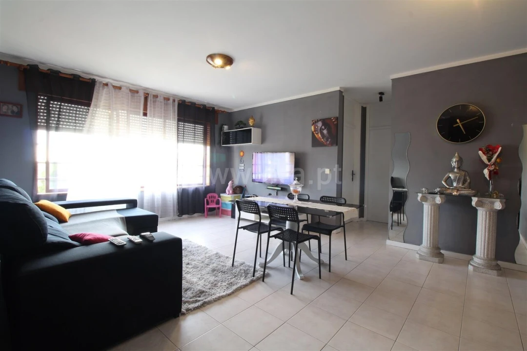 Apartamento T2 para Venda em Avintes Foto 7