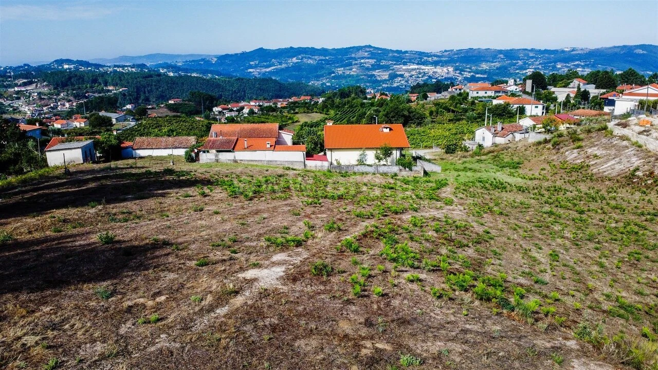 Terreno para Venda em Lufrei Foto 7