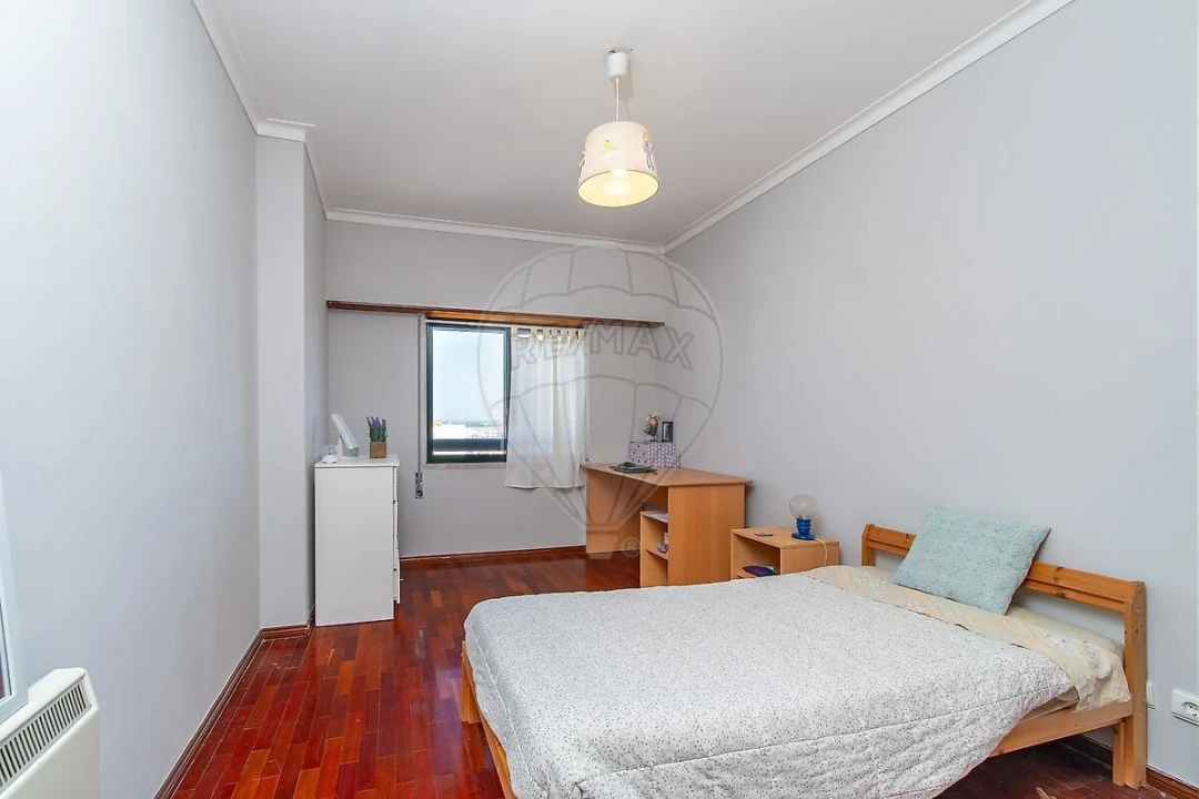 Apartamento T2 para Venda em Castanheira do Ribatejo e Cachoeiras Foto 10