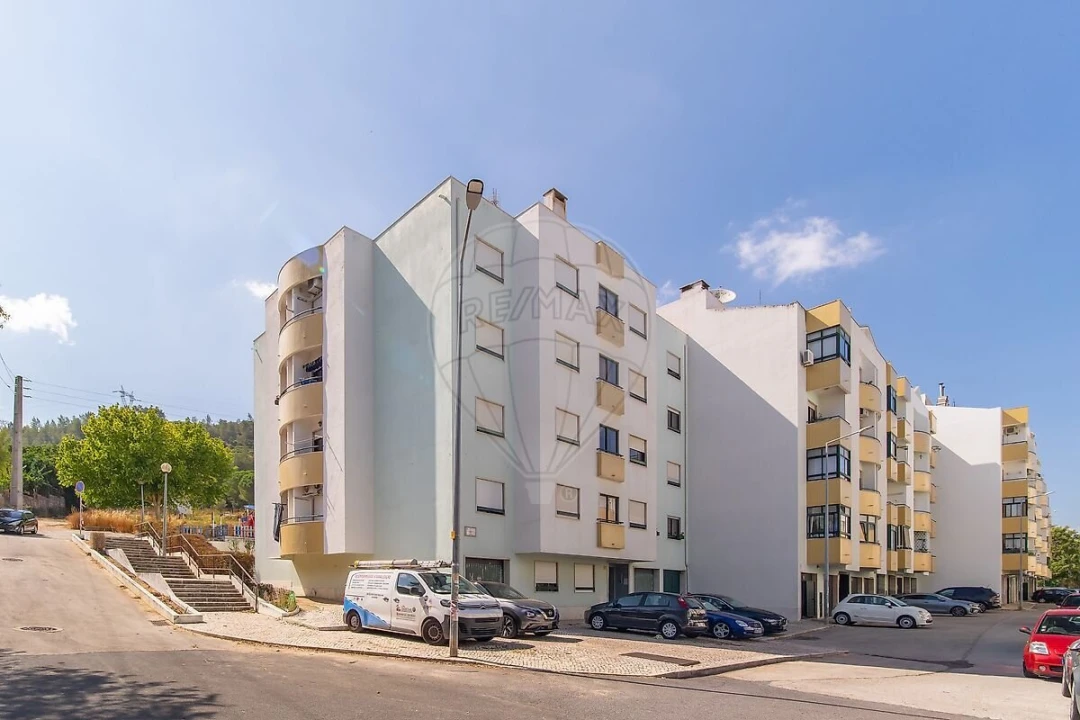 Apartamento T2 para Venda em Castanheira do Ribatejo e Cachoeiras Foto 23