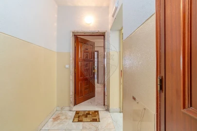 Apartamento T2 para Venda em Castanheira do Ribatejo e Cachoeiras