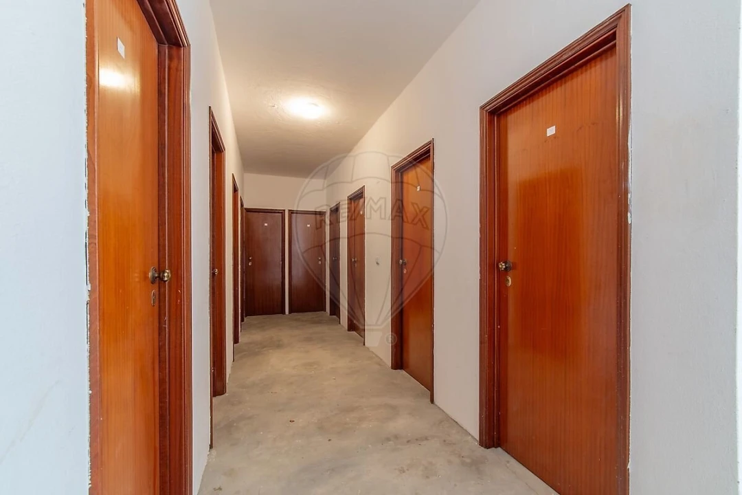 Apartamento T2 para Venda em Castanheira do Ribatejo e Cachoeiras Foto 17