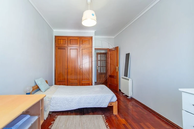 Apartamento T2 para Venda em Castanheira do Ribatejo e Cachoeiras Foto 8