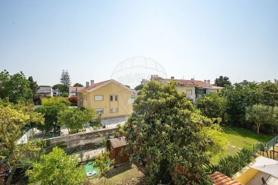 Apartamento T5 para Venda em Alvalade