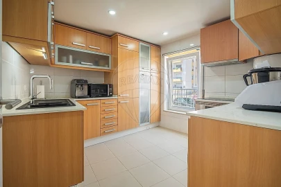 Apartamento T2 para Venda em Rio de Mouro