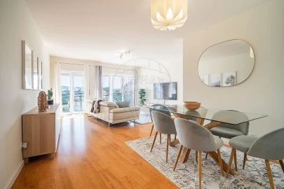 Apartamento T2 para Venda em Rio de Mouro