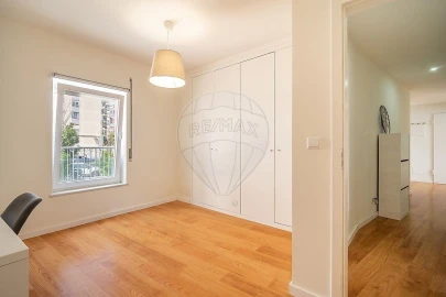 Apartamento T2 para Venda em Rio de Mouro