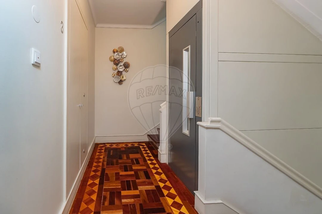 Apartamento T4 para Venda em Areeiro Foto 41