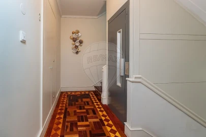 Apartamento T4 para Venda em Areeiro