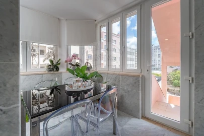 Apartamento T4 para Venda em Areeiro