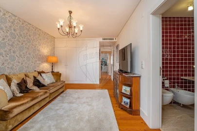 Apartamento T4 para Venda em Areeiro