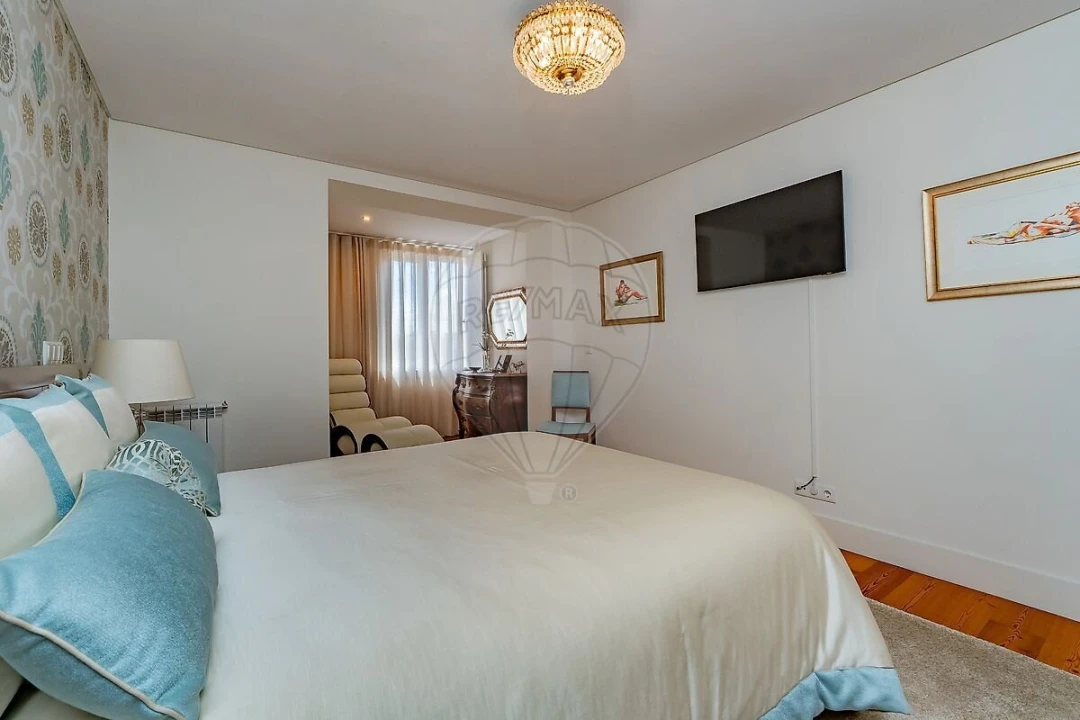 Apartamento T4 para Venda em Areeiro Foto 22