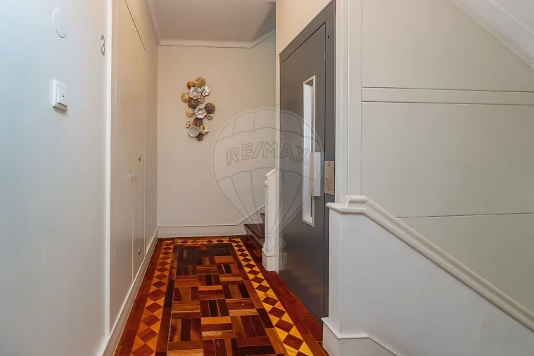 Apartamento T4 para Venda em Areeiro Foto 41