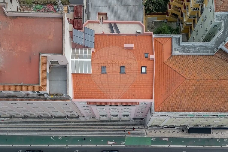 Apartamento T4 para Venda em Areeiro Foto 44