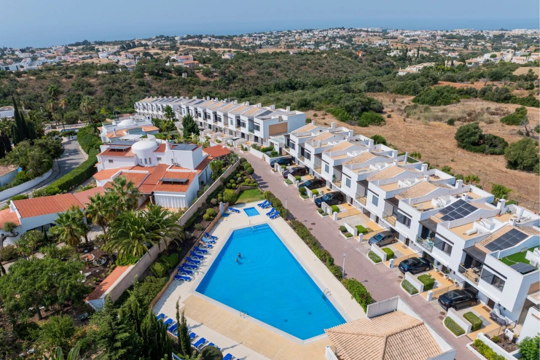 Moradia T3 para Venda em Albufeira e Olhos de Água Foto 30