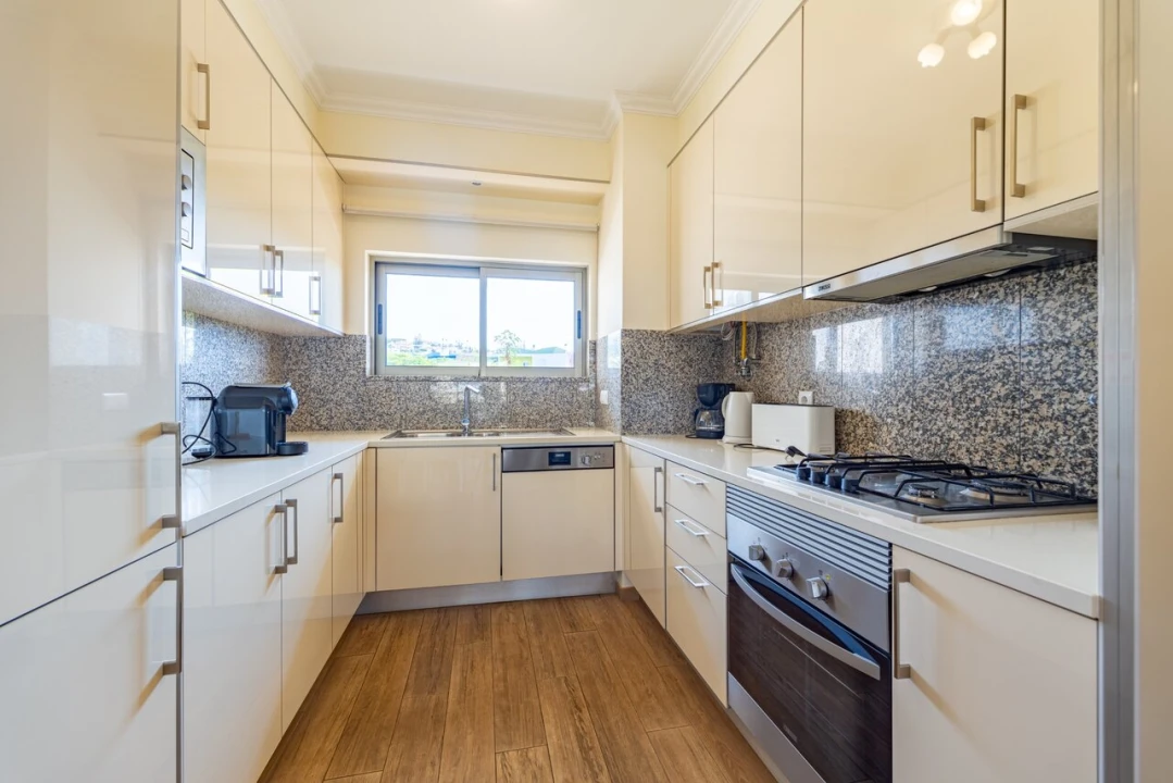 Apartamento T1 para Venda em Albufeira e Olhos de Água Foto 5