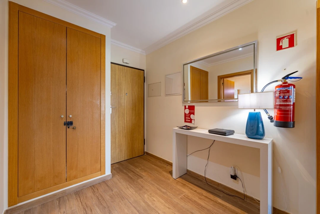 Apartamento T1 para Venda em Albufeira e Olhos de Água Foto 8