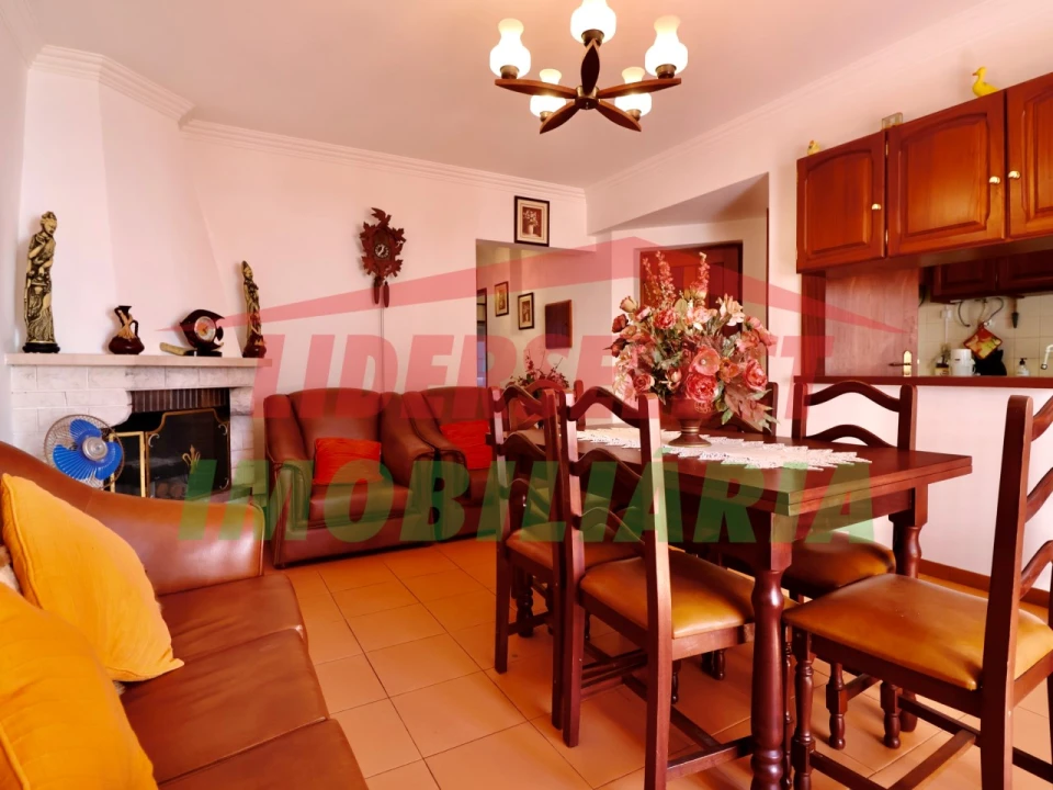 Apartamento T2 para Venda em Silveira Foto 5