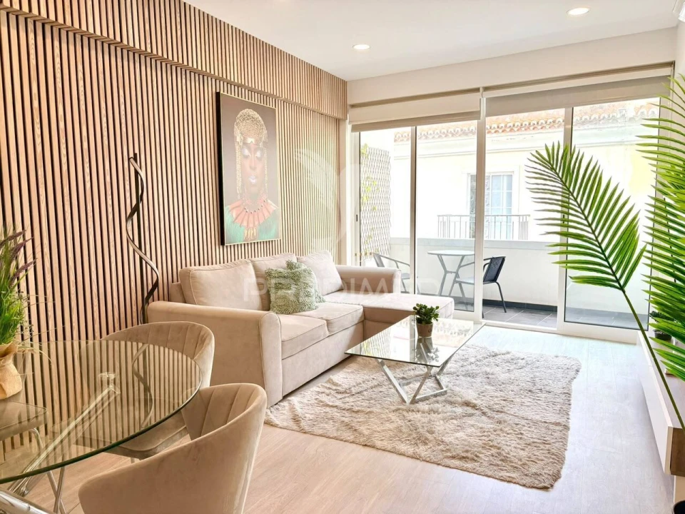 Apartamento T2 para Venda em Funchal (Se) Foto 1