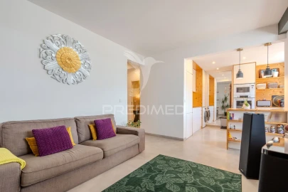 Apartamento T2 para Venda em Carnaxide e Queijas
